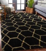 4x6 Fluffy Black and Gold Throw Rug, Shaggy